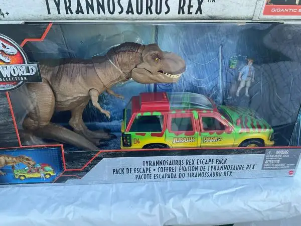NEW Jurassic Action Figures
