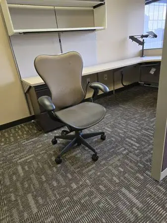 Herman Miller Mirra Chair
