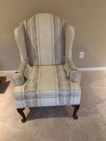 Formal Chair