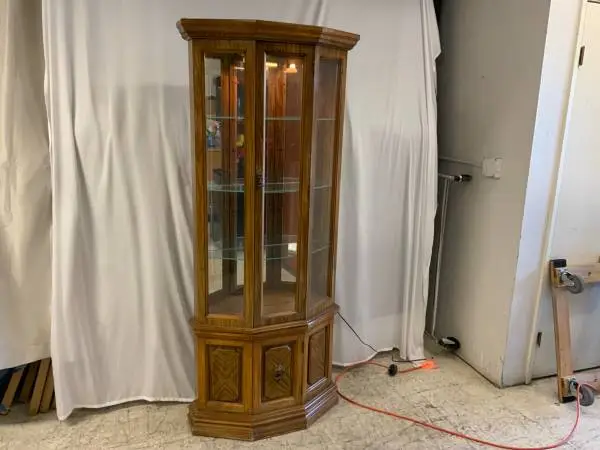 Lighted display Cabinet