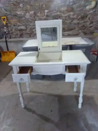 2 Drawer Open Top Vanity with Mirror