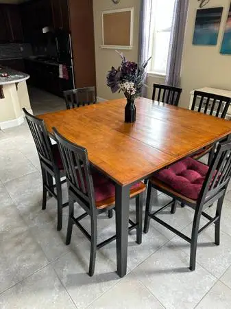 Beautiful 6 Place Dining Set