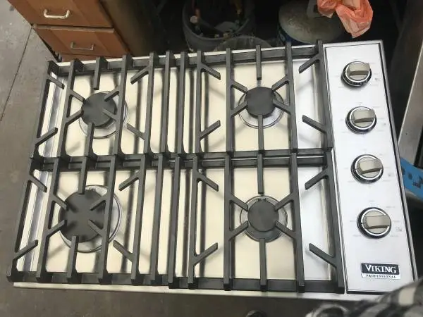 30 Black or White viking cooktop, 4