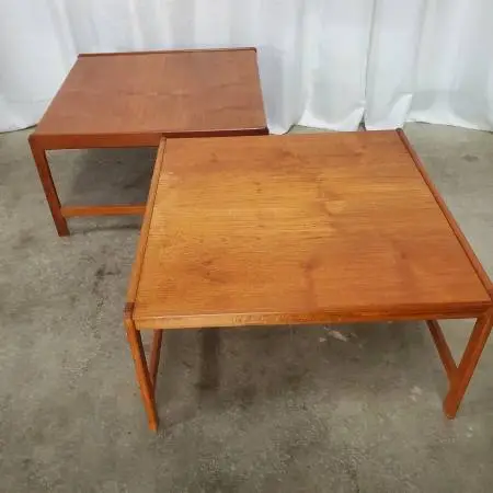 Pair of DUX Danish Modern B-30 30 Teak Side Tables