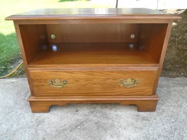 Solid Oak Pennsylvania House Mini Cabinet/Stand