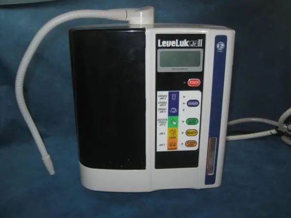 Enagic Kangen Leveluk II Water Ionizing Filtration System in Orig Box