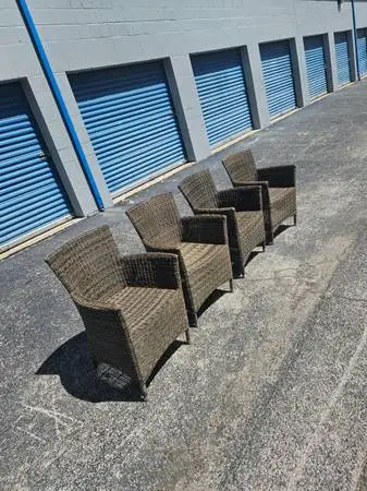 4 wicker patio chairs