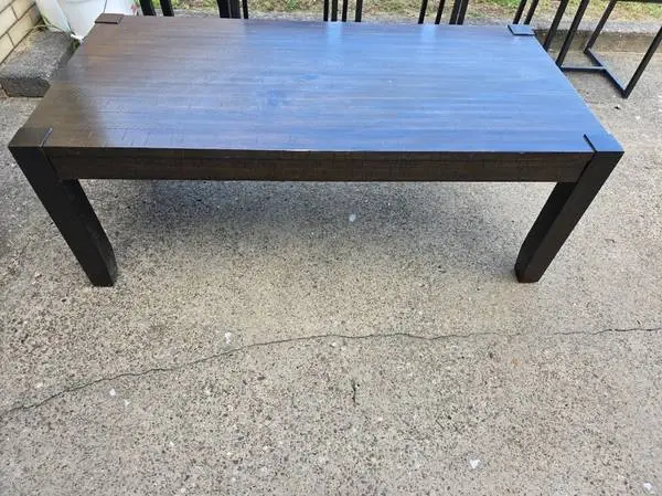 Coffee table/ Two end tables
