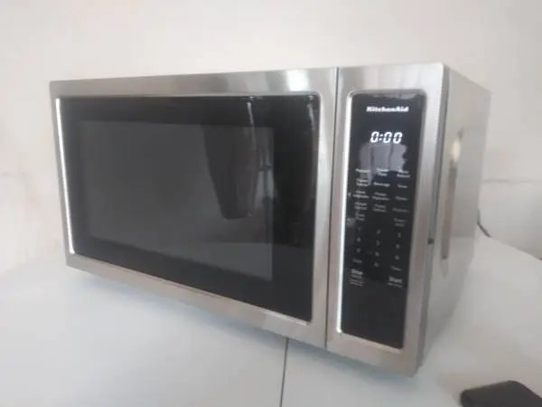 KitchenAid 2.2-cu ft 1200-Watt Countertop Microwave (Stainless Steel)