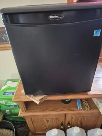 Portable refridgerator