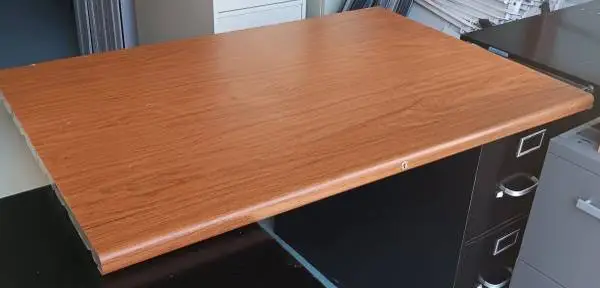 Cubicle Work Surfaces,Desktops,Reinforced Steel,Steelcase,WalnutFinish