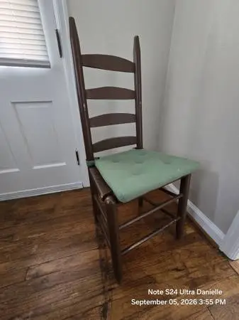 4 Wooden Kitchen Table Chairs with removable & washable Green Pads