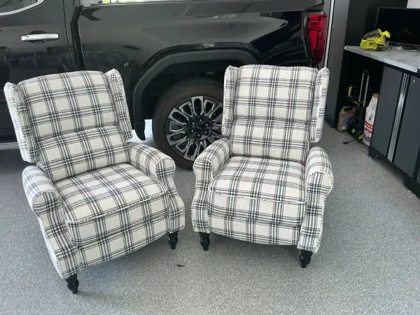2 nearly new fabric recliners