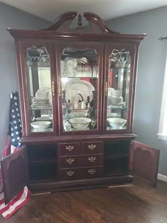 Indoor Sale - Downsizing