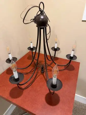 6-light chandelier