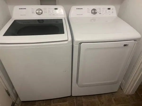Samsung washer and electric dryer
