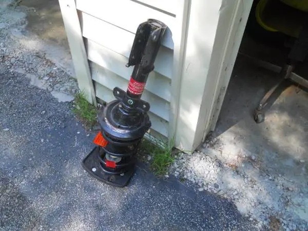 right rear strut / 14 chevy Impala