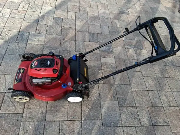 Toro self propell 22 mower