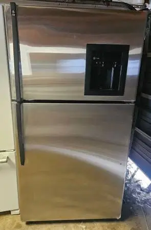 Fridge . Stainless steel/black