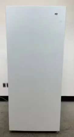 Commercial Summit UF22W 21 cu ft  Refrigerator ALL FRIDGE