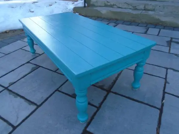 English Style Country Coffee Table Light Teal Color