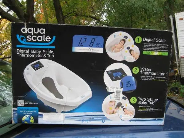Aqua Scale 2-Stage Baby Tub