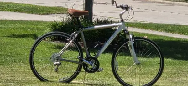 Trek Comfort Hybrid Bike - Large Frame - Tuned