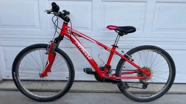 Specialized Hotrock Kids Bike