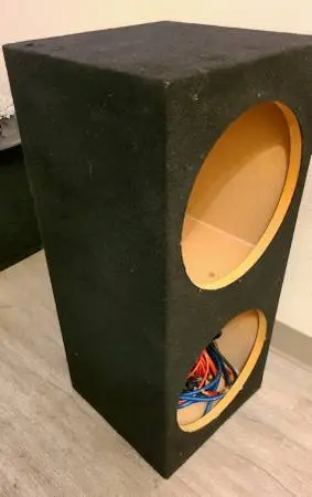 Subwoofer enclosure