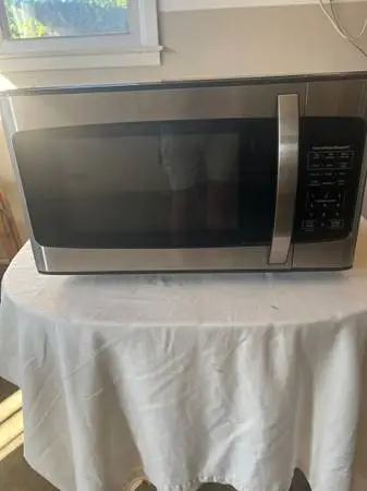 Hamilton Beach 1000 watt microwave