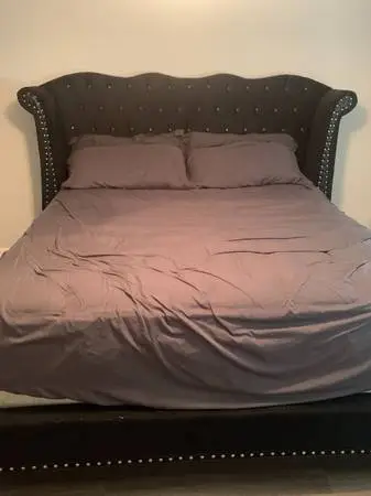 King size bed for sale