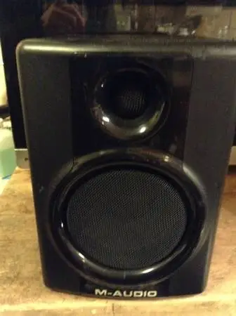 M-AUDIO Studiophile AV 40 Single RIGHT SPEAKER ONLY