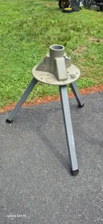 Winegard Satelite Tripod Mount