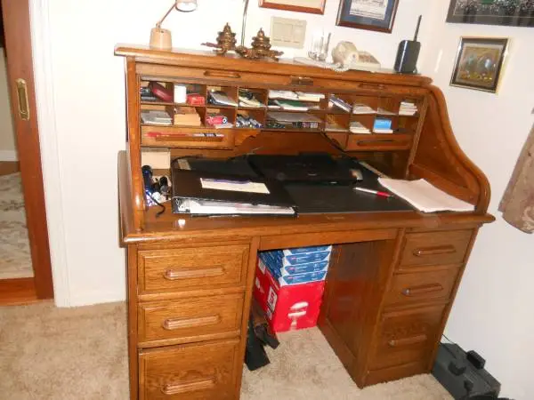 ROLL TOP DESK Antique– 200 years old