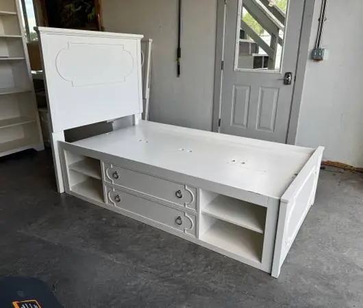 Still More Bedroom Set (s) at Creative Bargains