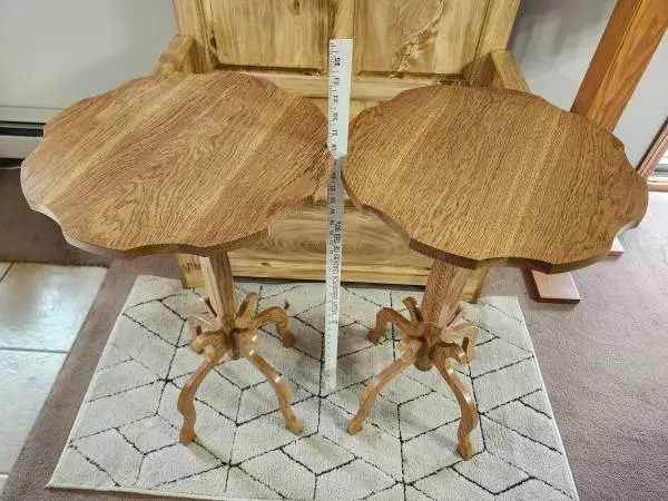 18 table / stands