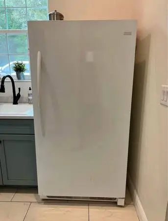Large freezer like brand new