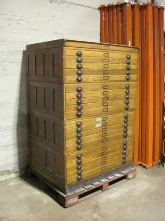 Vintage Hamilton 45.5 x 34.5 wood 20 drawer flat file files cabinet