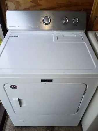 Super capacity extra large Maytag LP gas clothes dryer