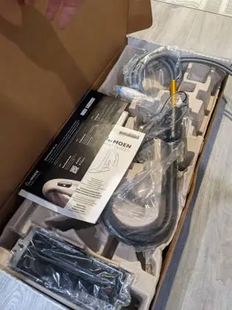 Moen 7565EVBL Align Smart Touchless Kitchen Faucet - Matte Black