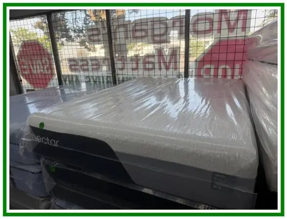 QUEEN SIZE NECTAR PREMIER MEMORY FOAM MATTRESS & BOX SPRING BED SET
