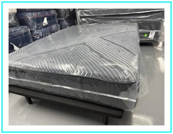 QUEEN SIZE SIMMONS BEAUTYREST BLACK SERIES 1 MATTRESS & BOX BED