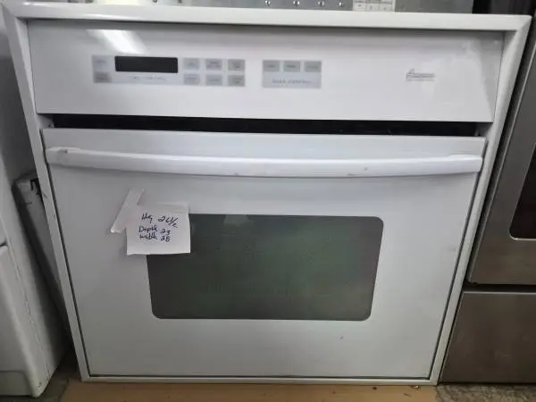 Electric oven , Refurbished $ 275 discount with TRADE. We buy old Appl
