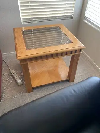 2 end tables