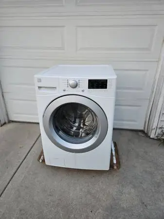 Kenmore Washer (Stainless Tub) Washing Machine Works Great