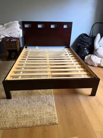 Queen bed