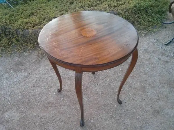 Claw Foot Table Walnut Marquetry (inlaid)