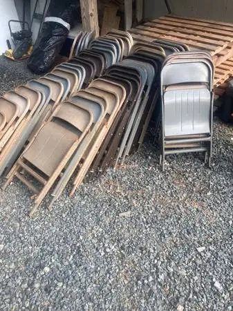 58 Lyon manufacturing folding chairs