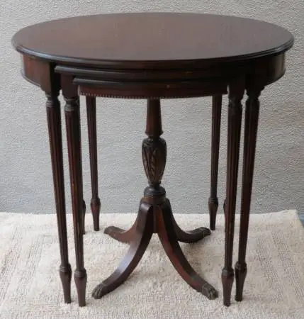 Set of Three 1920s USA-Made Imperial Brand Small Nesting Coffee Tables
