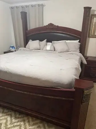 Complete 5 Pieces King Size bed Set with Mattress and Box